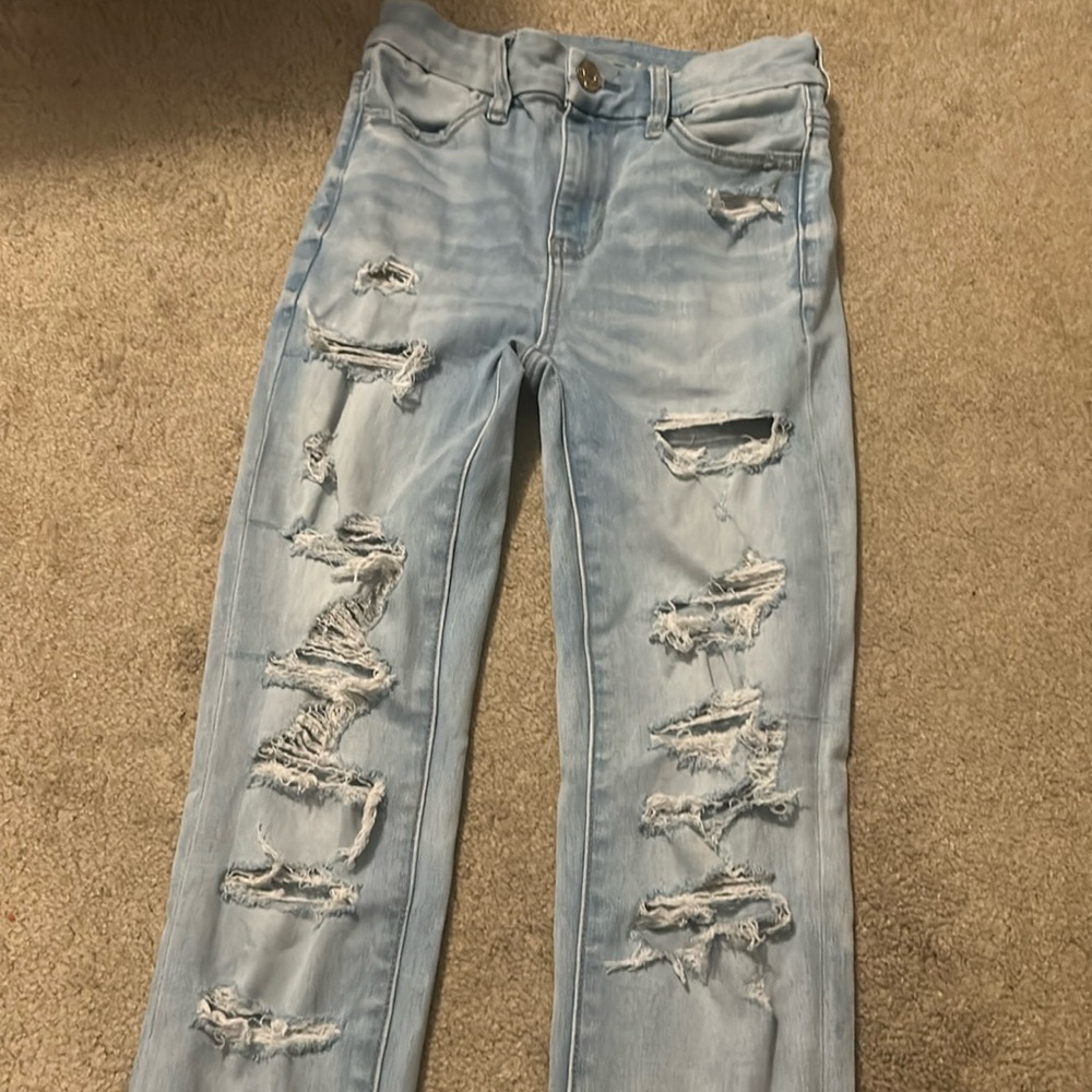 American Eagle women’s jeans